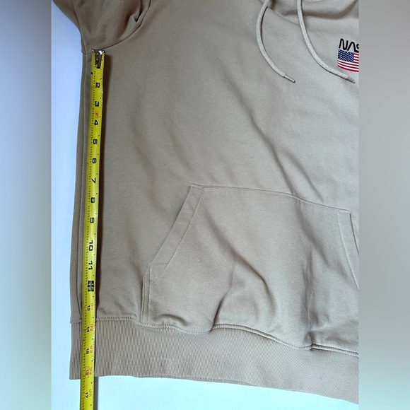 H&M Divided Men Hoodie NASA Printed Beige Sz Small Pullover kangaroo pocket - Picture 6 of 10